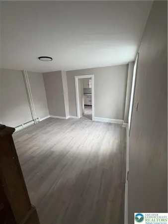 $1,325 | 212 West Bacon Street, Pottsville, PA 17901