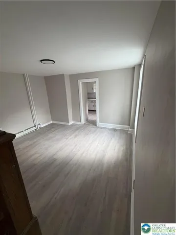 $1,325 | 212 West Bacon Street, Pottsville, PA 17901