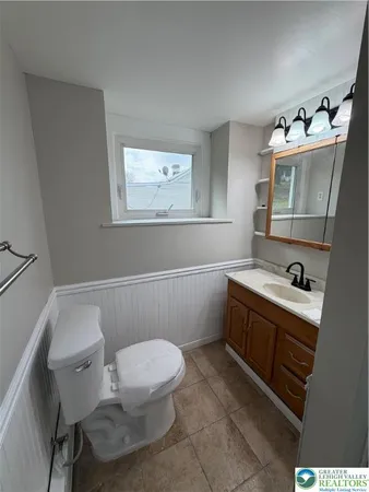 $1,325 | 212 West Bacon Street, Pottsville, PA 17901