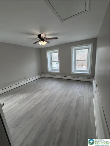 $1,325 | 212 West Bacon Street, Pottsville, PA 17901