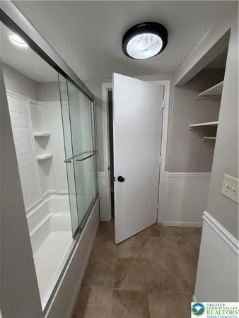 $1,325 | 212 West Bacon Street, Pottsville, PA 17901