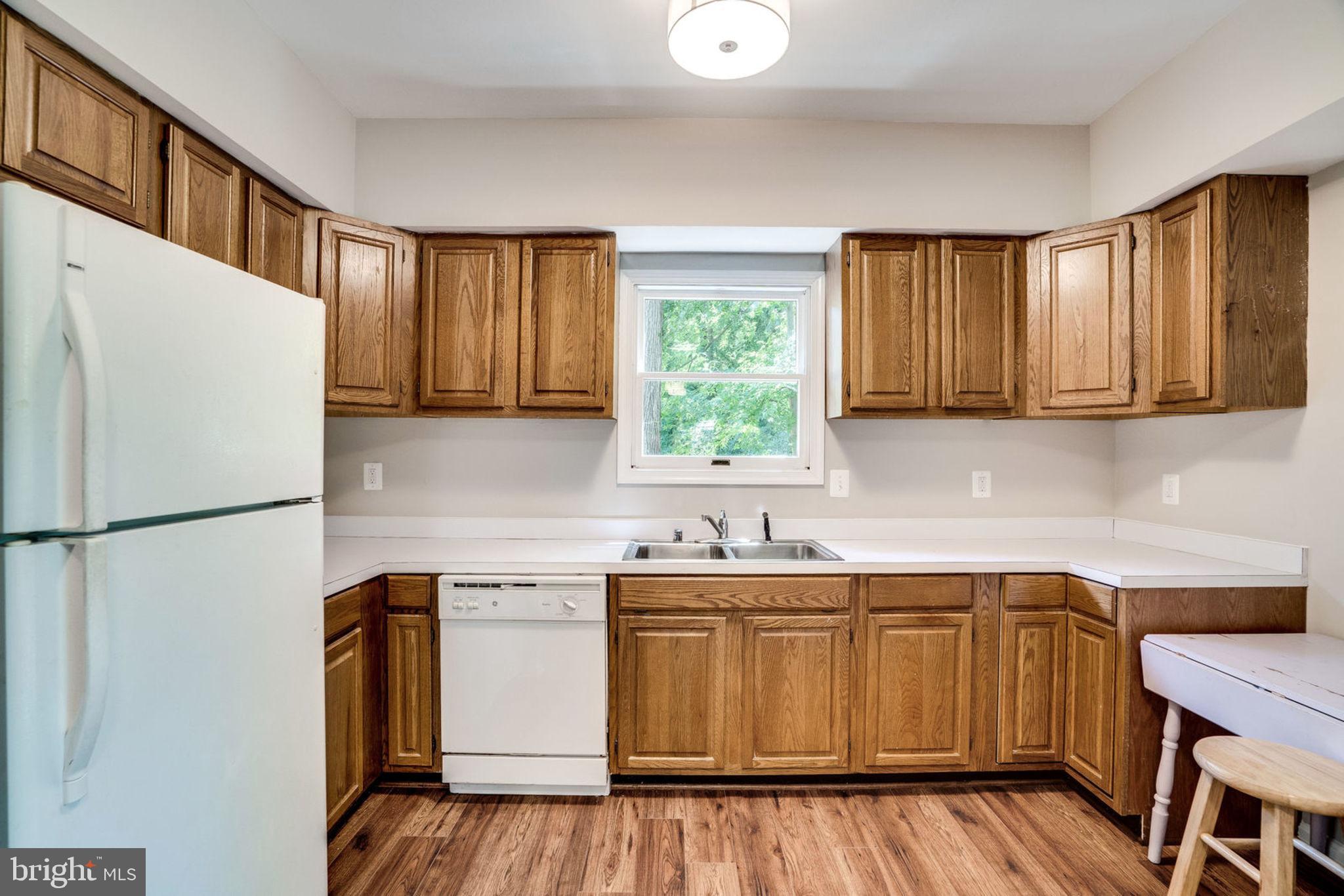 2546 23rd Road North Arlington, VA 22207 - Photo 38 of 43 LL kitchenette w/ fridge, sink, dishwasher