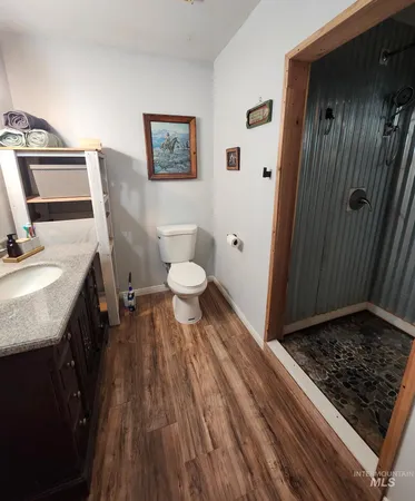 $6,500,000 | 3850 Greenfield Road, Vale, OR 97918