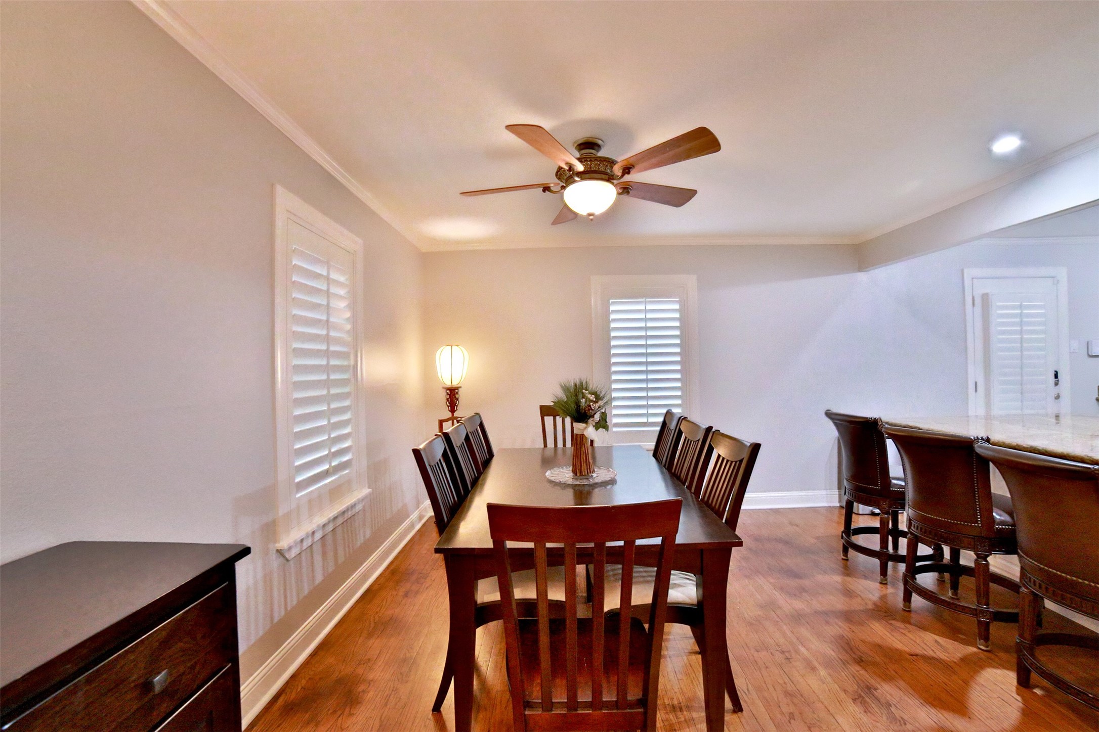 2625 Peckham Street Houston, TX 77098 - Photo 9 of 27