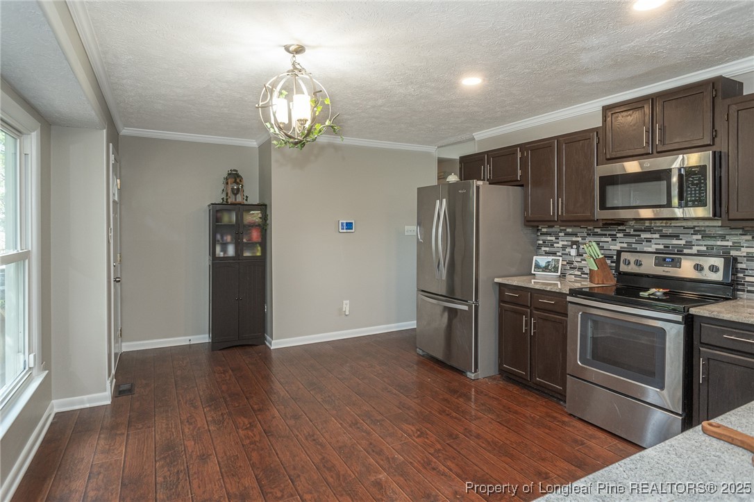 5411 Archer Road Hope Mills, NC 28348 - Photo 8 of 29 Gallery Image 8