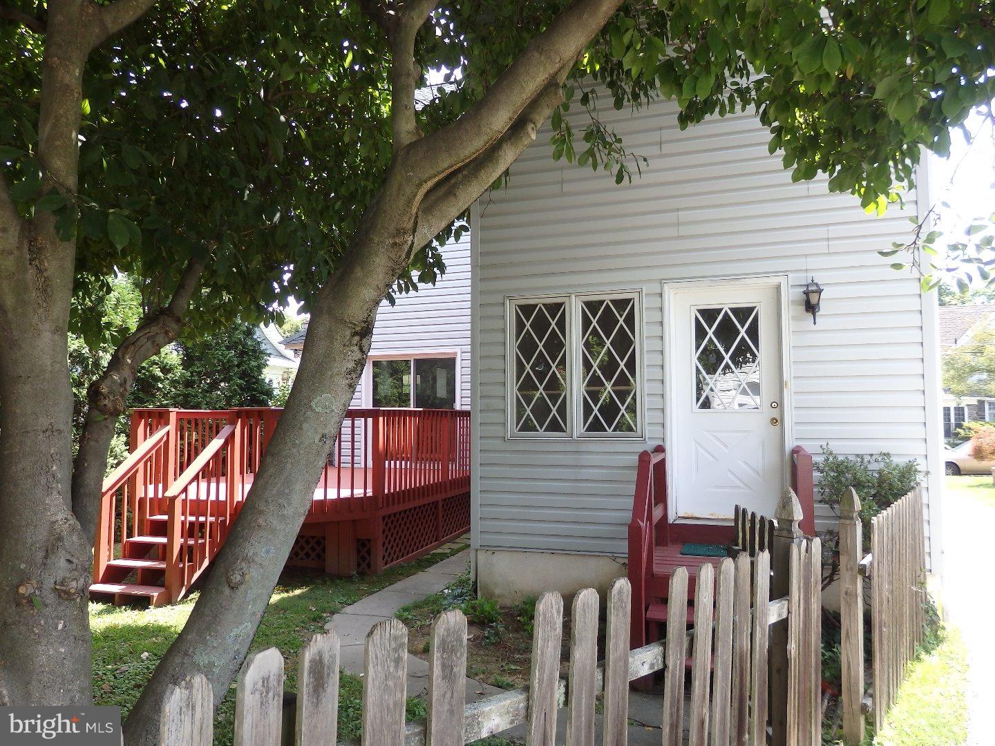 18 Kathmere Road Havertown, PA 19083 - Photo 21 of 25 Exterior Back