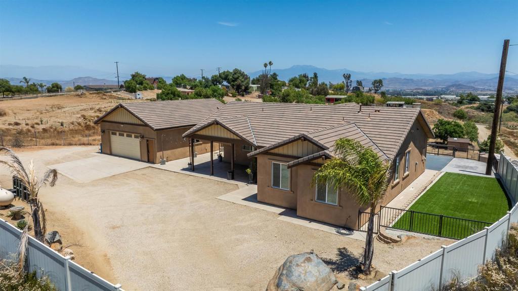 33577 Daily Road Menifee, CA 92584 - Photo 5 of 65