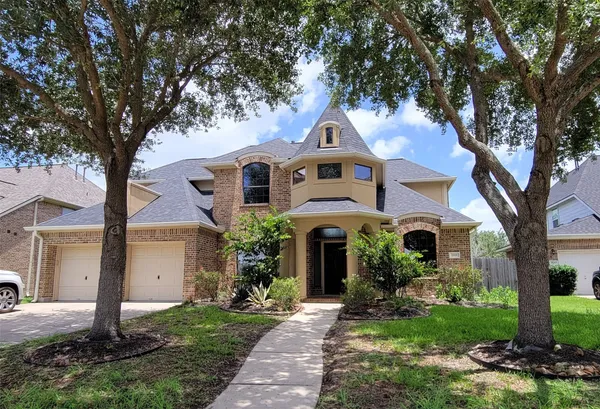 $545,000 | 2498 Encino Avenue, League City, TX 77573