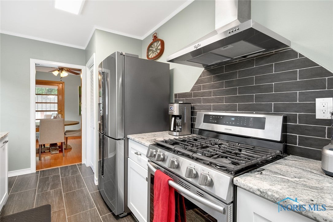 409 Sand Ridge Road Bowling Green, OH 43402 - Photo 17 of 50 Gallery Image 17