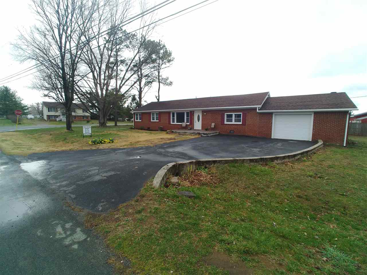 8 Christine Road Lyndhurst, VA 22952 - Photo 1 of 13 a view of outdoor space yard and house