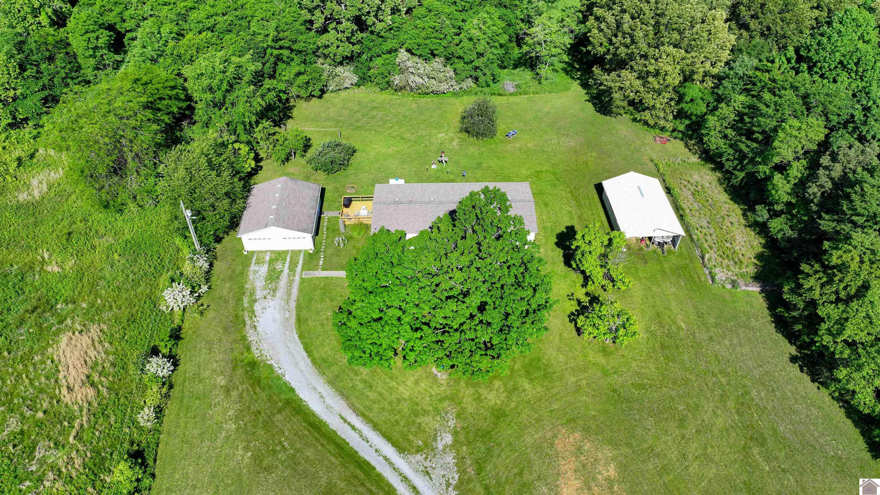 5109 S Road Cadiz, KY 42211 - Photo 12 of 35 Photo 12