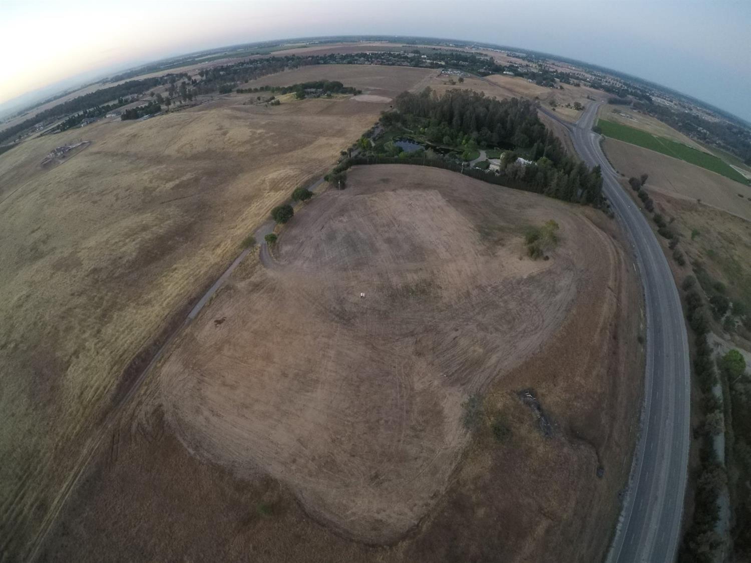 13152 Willow Bluff Clovis, CA 93619 - Photo 8 of 10 a view of outdoor space view