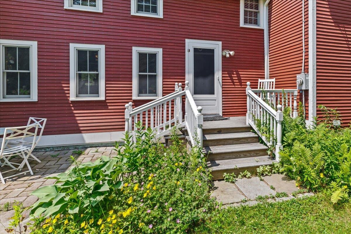 33 Sterling Valley Road Morristown, VT 05661 - Photo 13 of 51