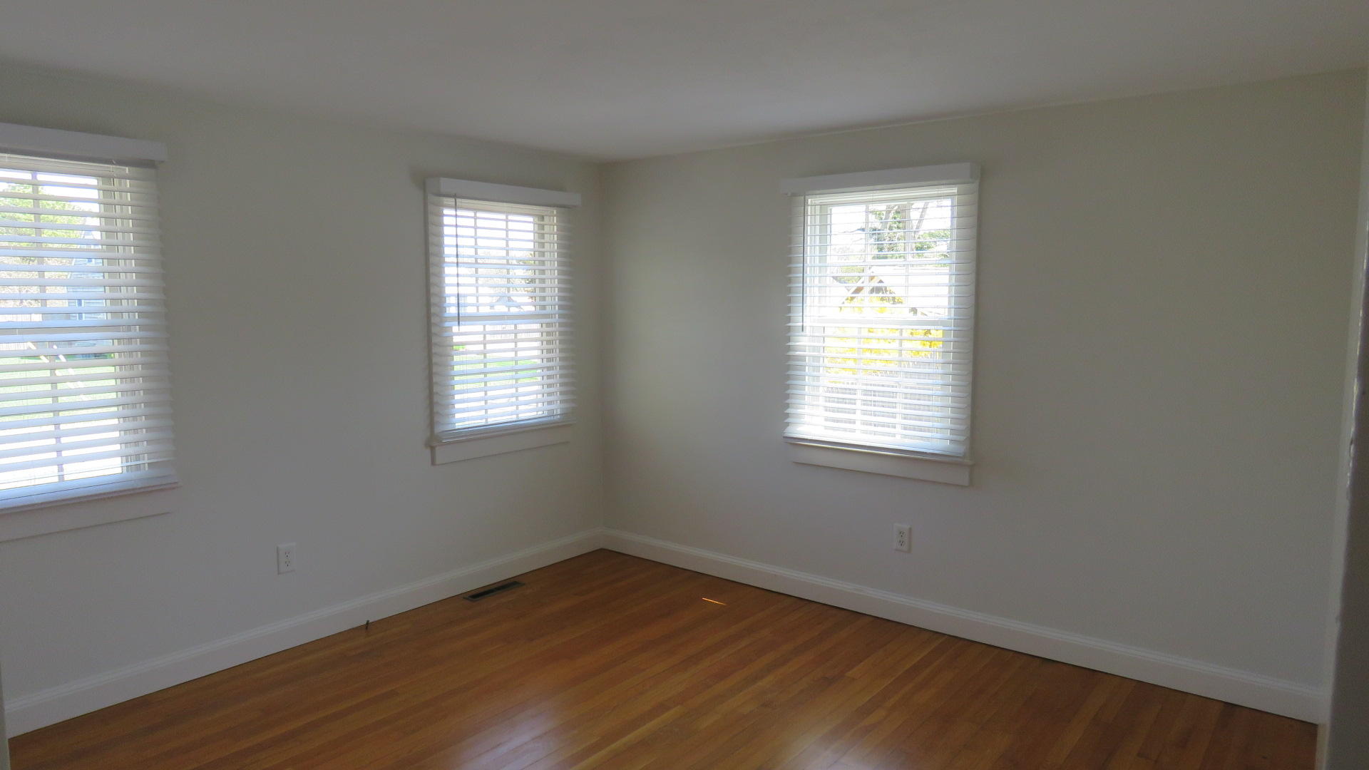 10 Holmes Road Harwich, MA 02645 - Photo 12 of 17 17