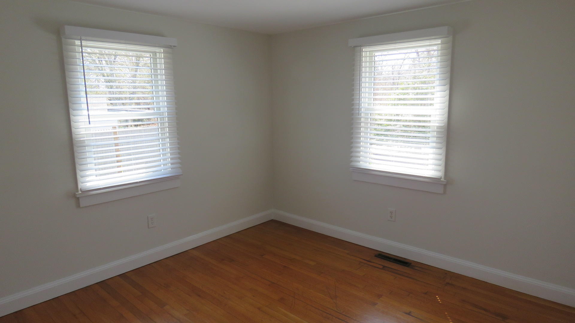 10 Holmes Road Harwich, MA 02645 - Photo 13 of 17 19