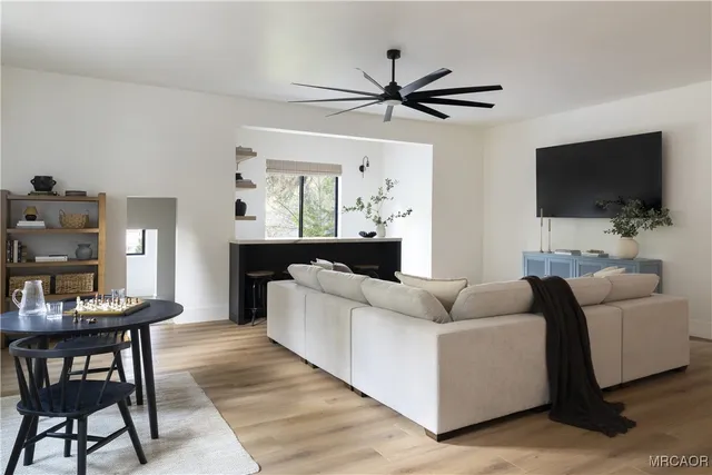 $2,450,000 | 481 Bay View Court, Lake Arrowhead, CA 92352