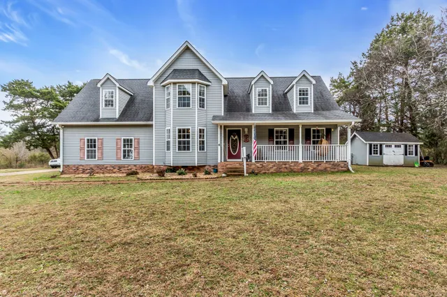 $599,900 | 4897 Pyles Road, Chapel Hill, TN 37034