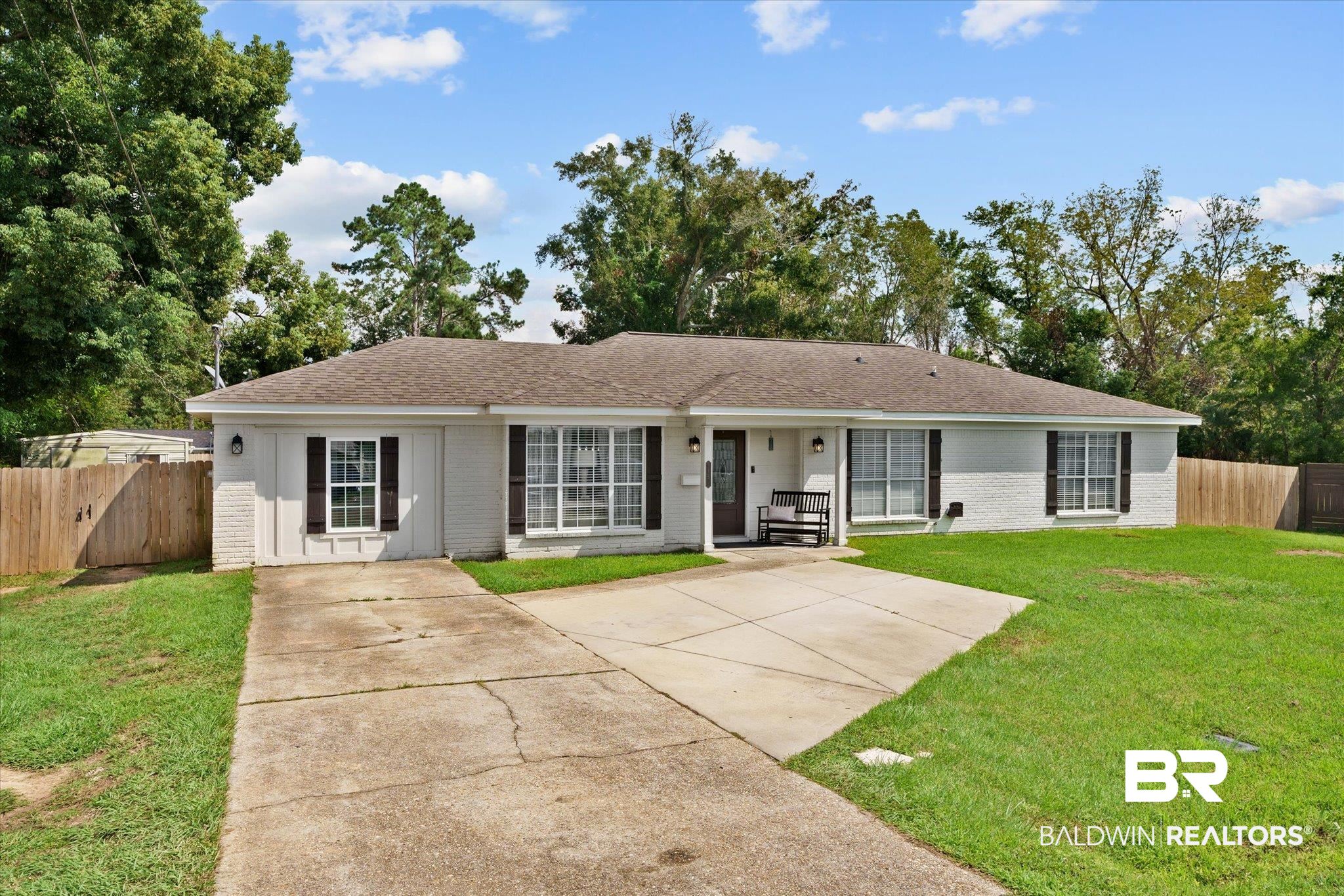 15 Magnolia Circle Foley, AL 36535 - Photo 30 of 31 Front