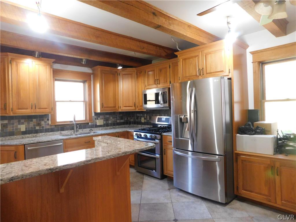 7041 Powder Valley Road Zionsville, PA 18092 - Photo 3 of 17 Gallery Image 3