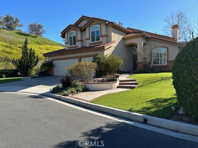 Beautiful remodeled home in Tranquil Setting.