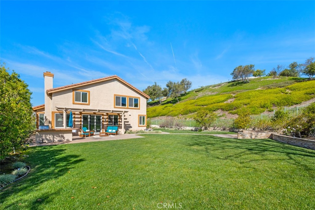 2 Field Point Rancho Santa Margarita, CA 92679 - Photo 21 of 23 What would you do with this back yard?