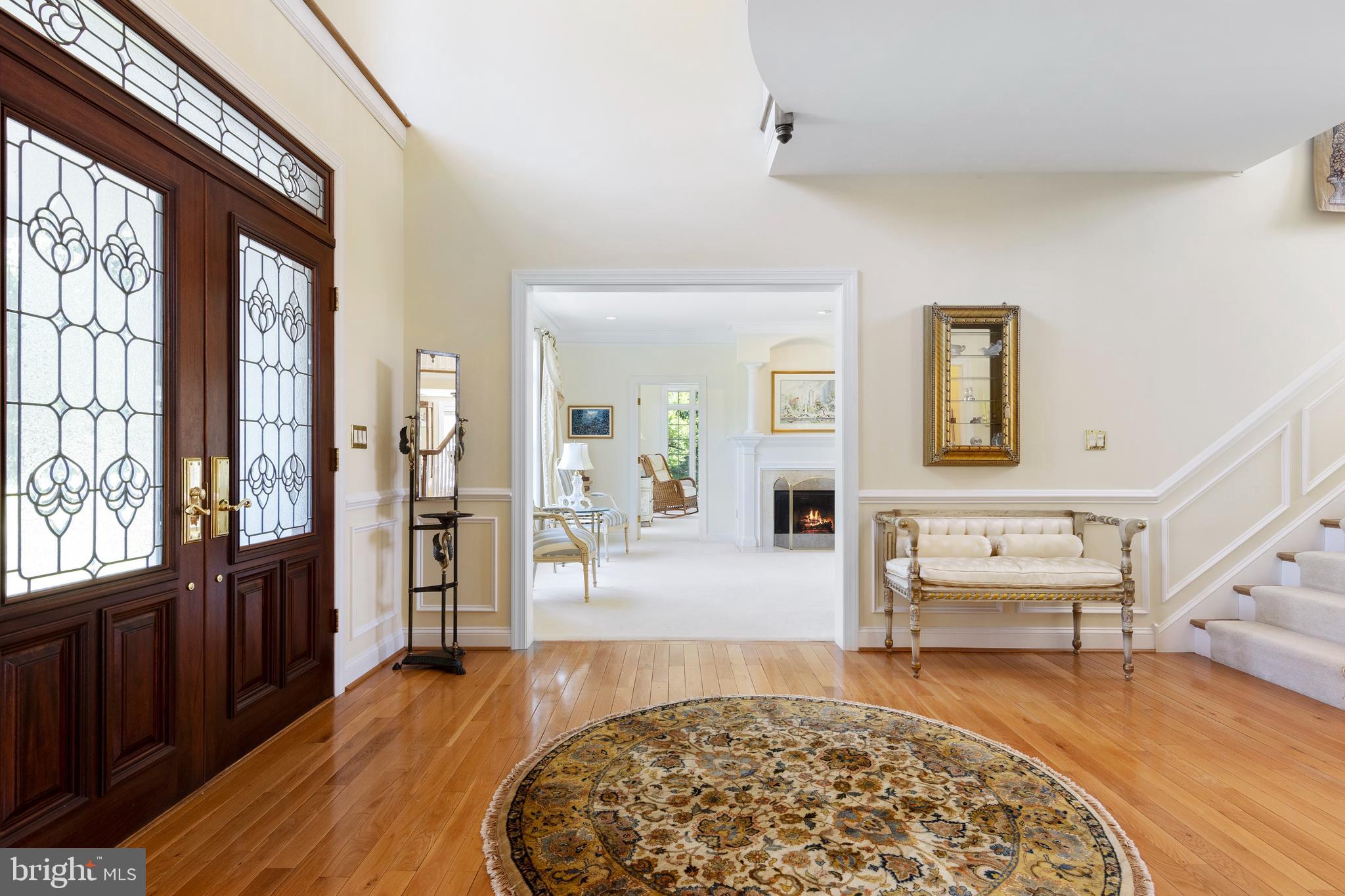 1014 Sugartown Road Berwyn, PA 19312 - Photo 24 of 78 Foyer to living room