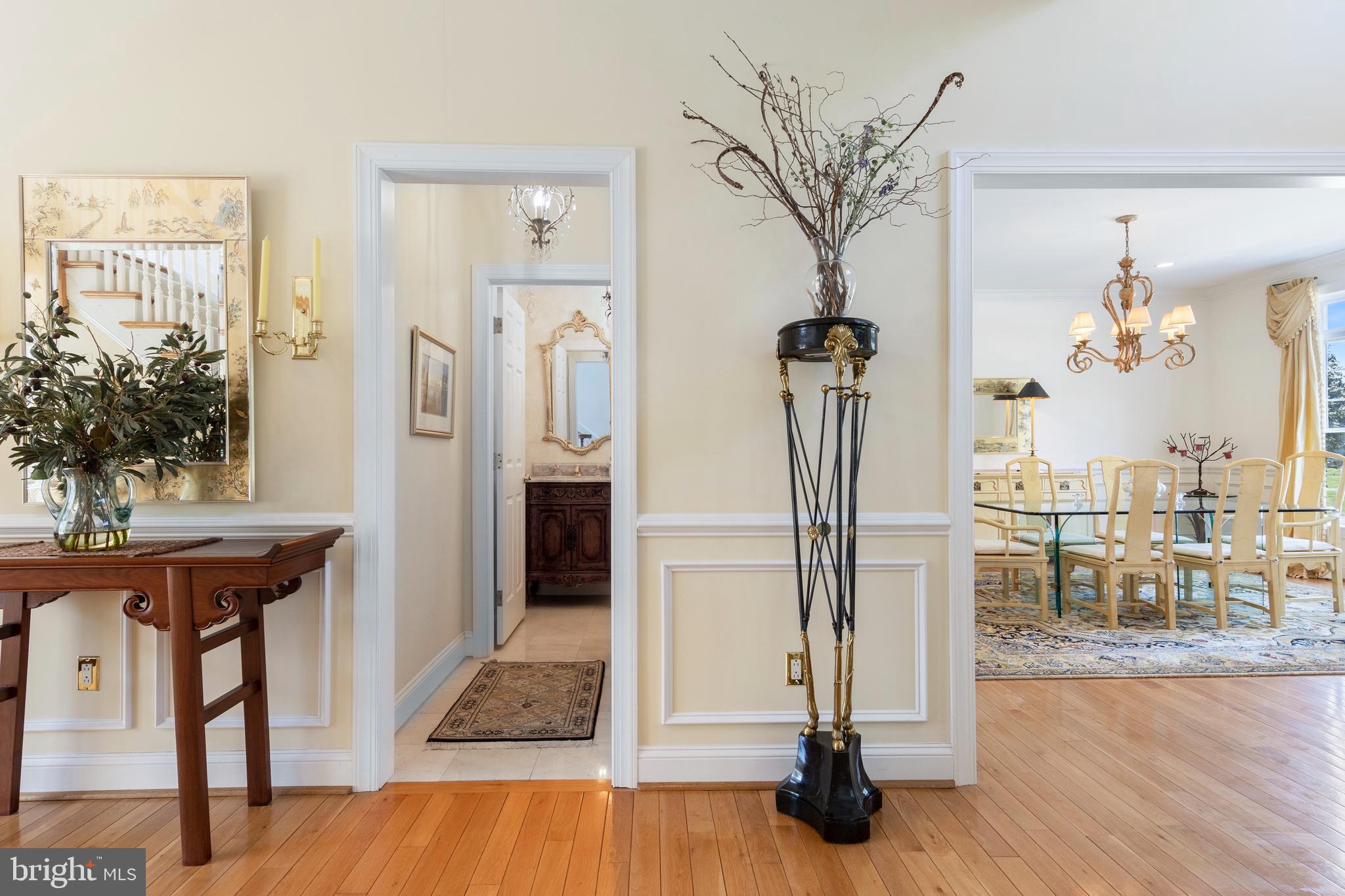 1014 Sugartown Road Berwyn, PA 19312 - Photo 27 of 78 Powder room