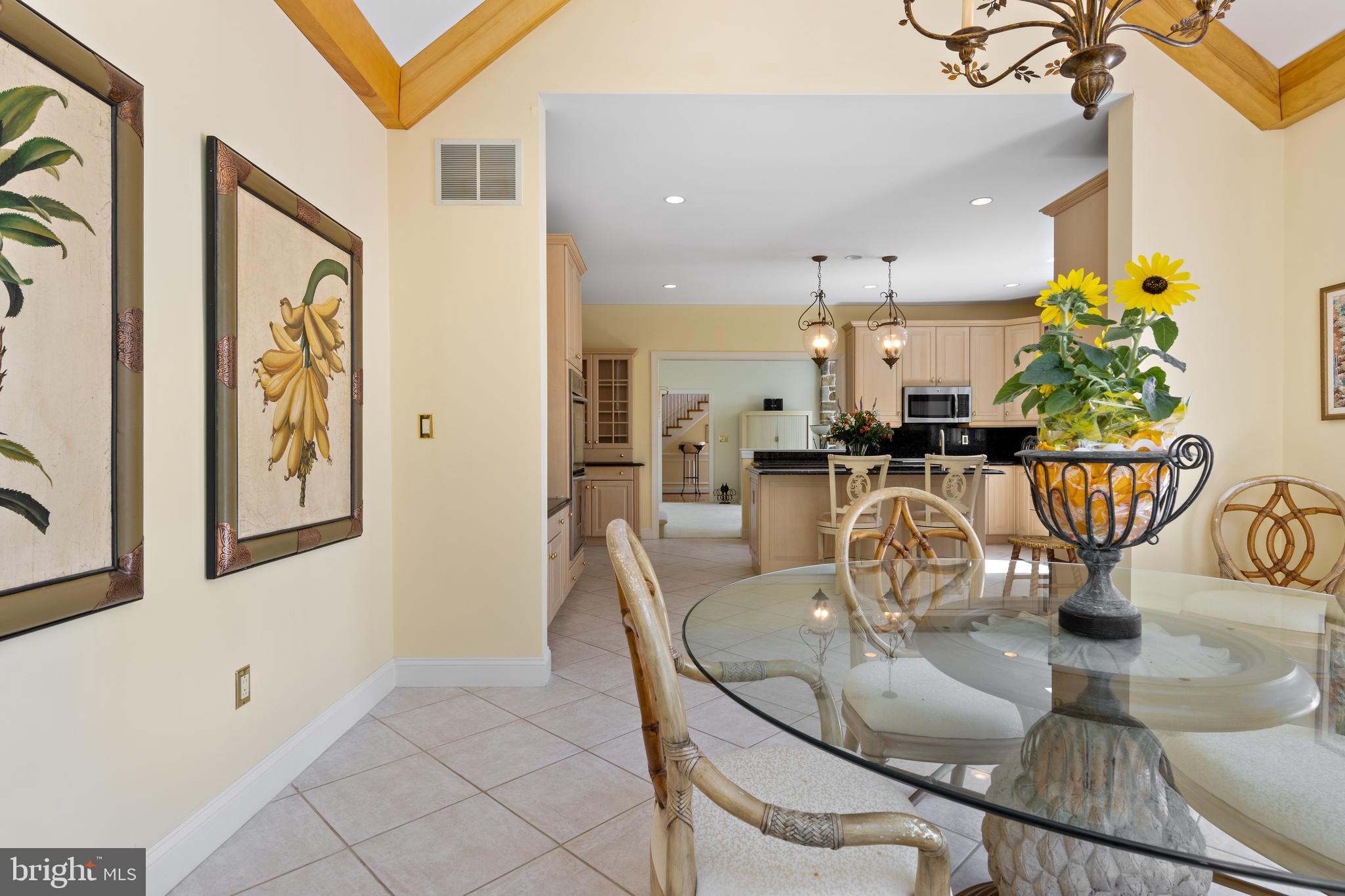 1014 Sugartown Road Berwyn, PA 19312 - Photo 50 of 78