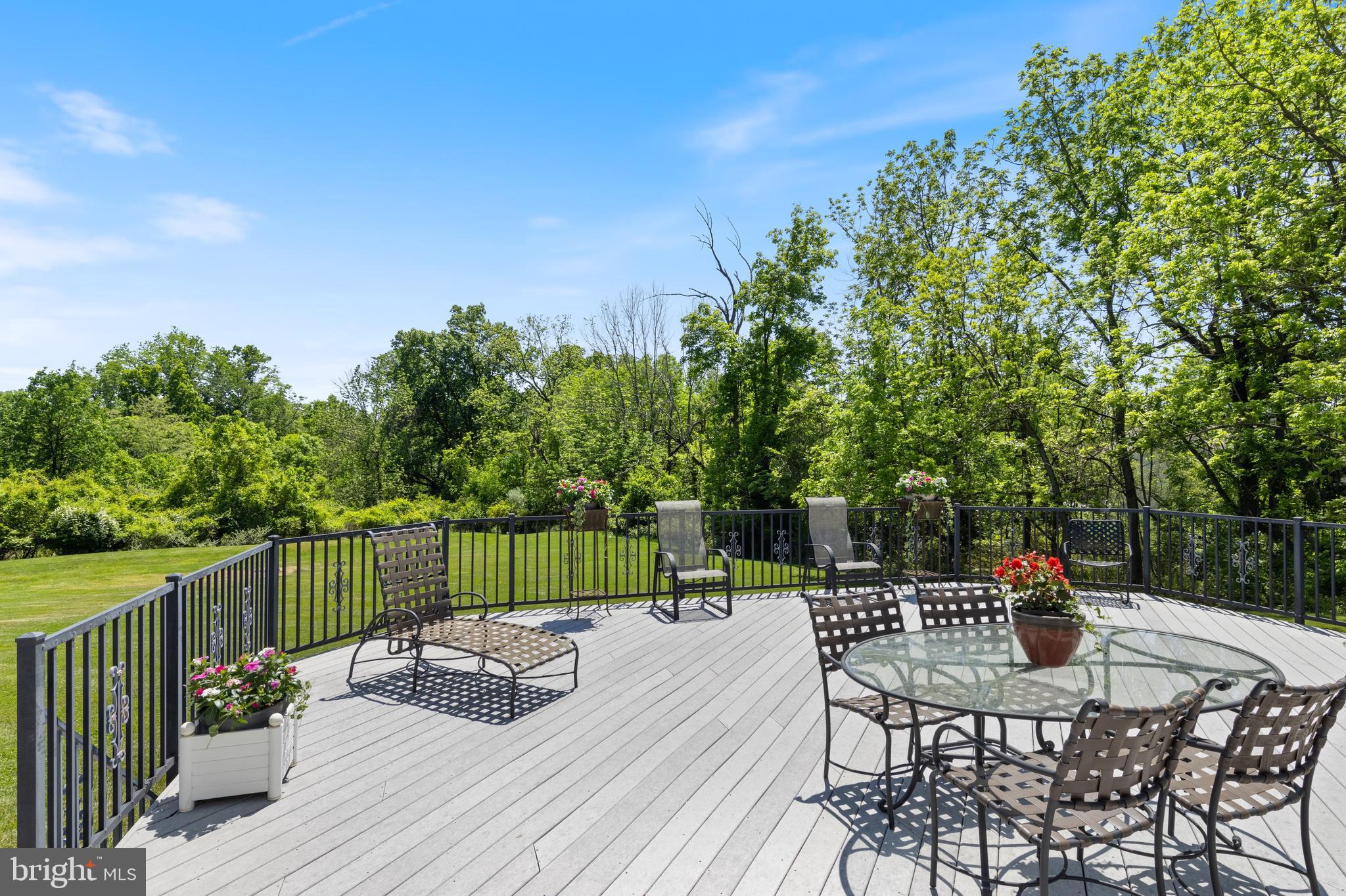 1014 Sugartown Road Berwyn, PA 19312 - Photo 10 of 78