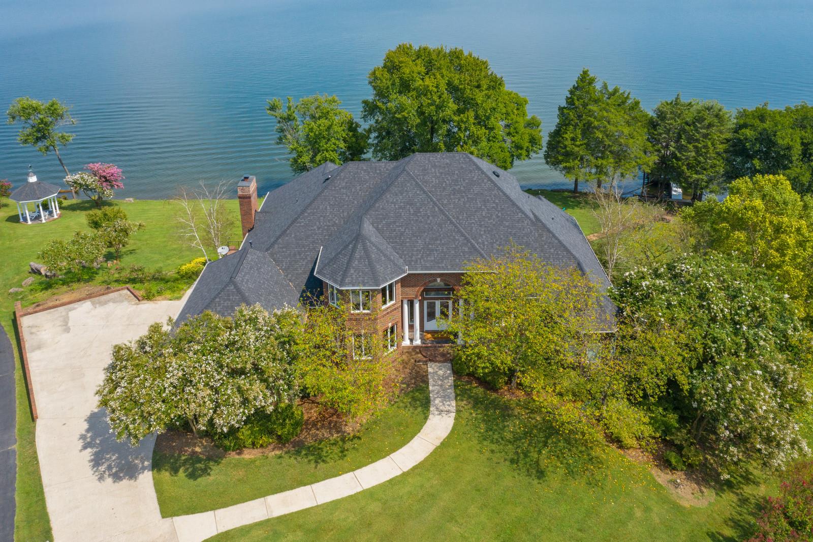 This lavish home boasts panoramic views of OLD HICKORY LAKE. With 6 Bedrooms & 6.5 Bathrooms this home accommodates the largest of families. It even has an in-law suite in the basement!