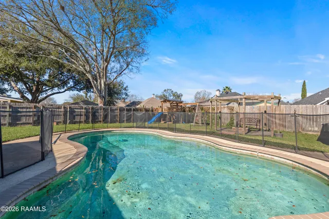 $235,000 | 120 Berrybrook Avenue, Broussard, LA 70518