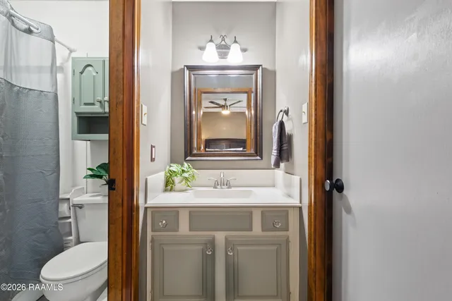 $235,000 | 120 Berrybrook Avenue, Broussard, LA 70518