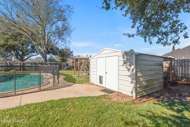 $235,000 | 120 Berrybrook Avenue, Broussard, LA 70518