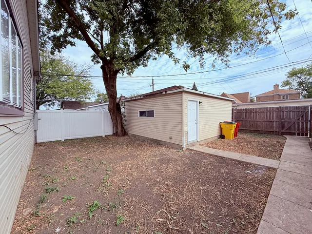 $414,000 | 5245 South Mayfield Avenue, Chicago, IL 60638