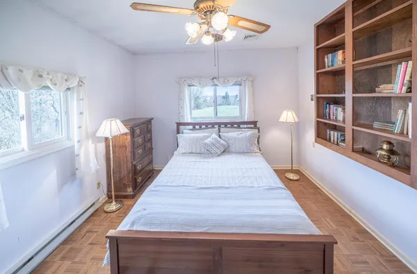 $585,000 | 19685 Collier Lane, Guilford, IN 47022