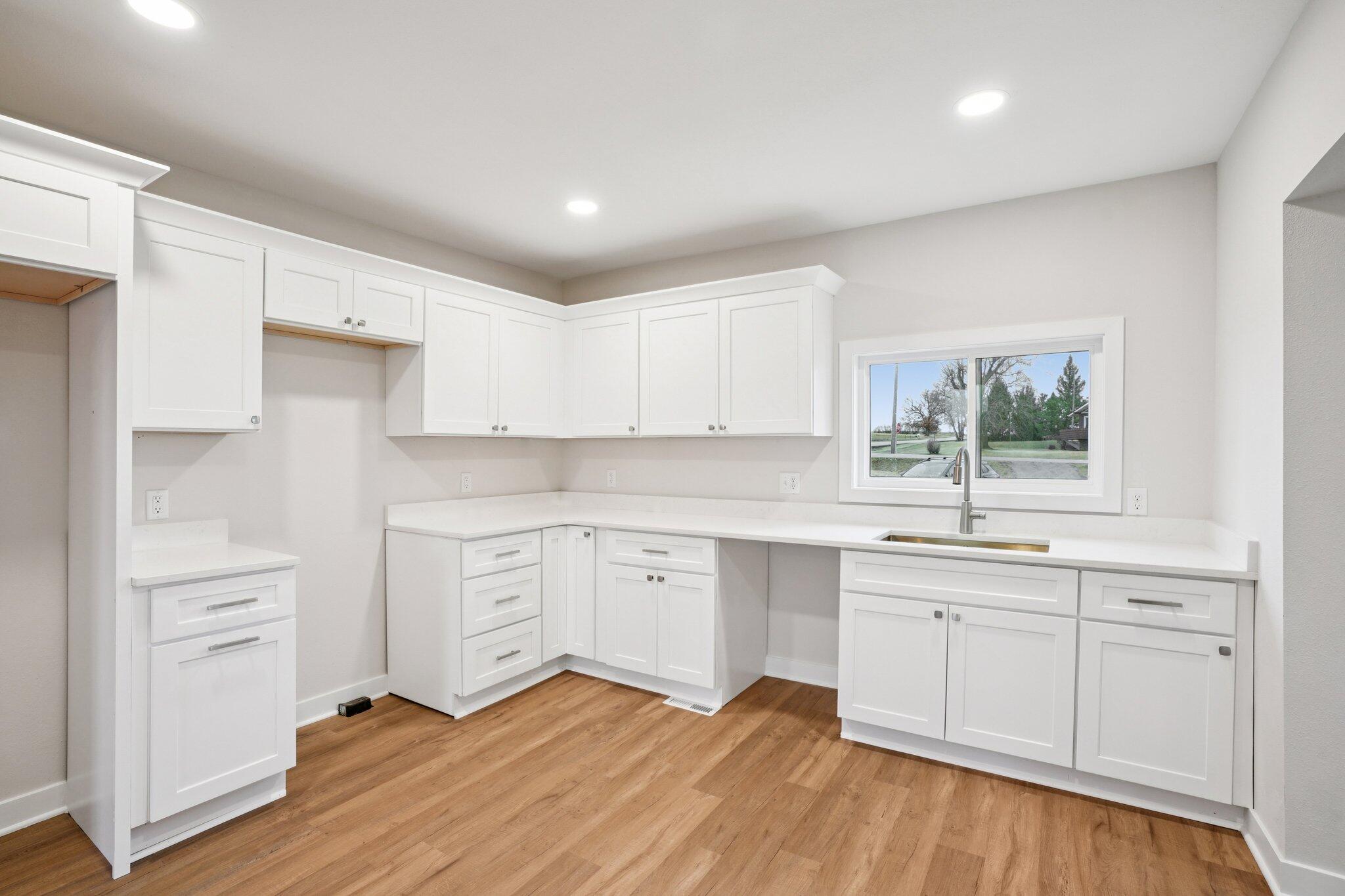 N5288 County Road D Farmington, WI 53137 - Photo 21 of 55 Kitchen