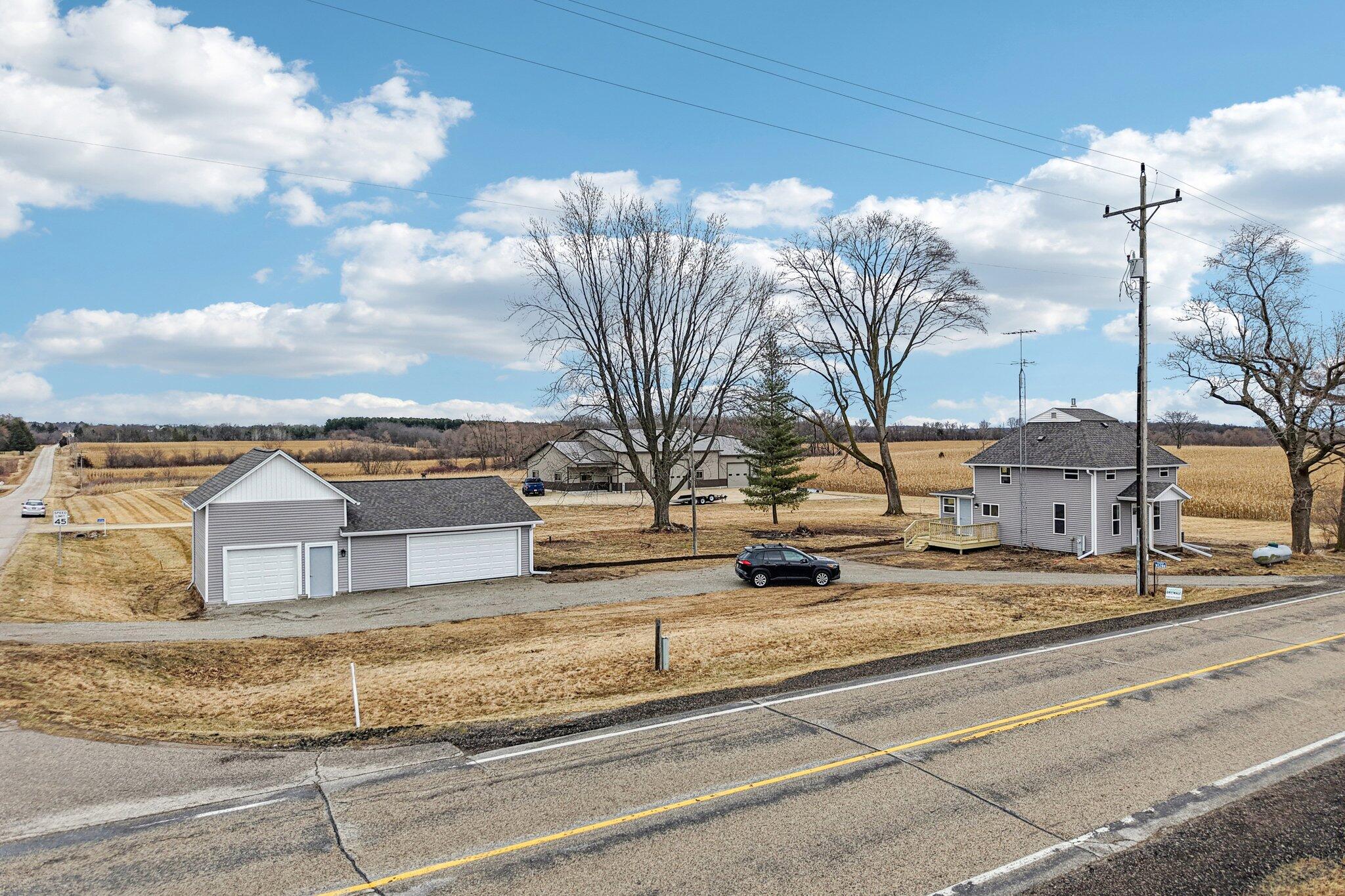 N5288 County Road D Farmington, WI 53137 - Photo 54 of 55 Road View