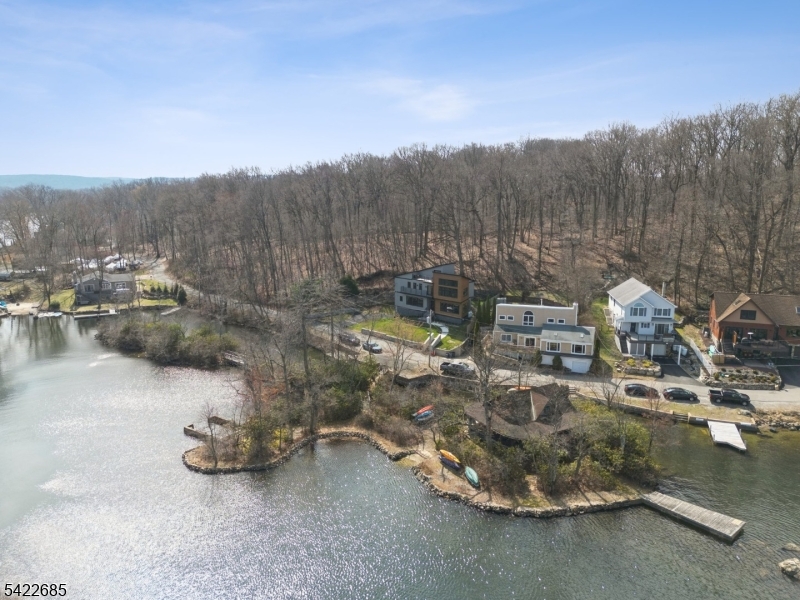 301 Kingsland Road Landing, NJ 07850 - Photo 3 of 40