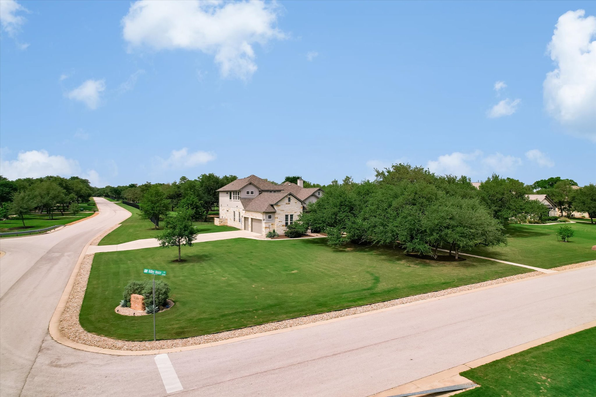 2561 Ridley House Cove Leander, TX 78641 - Photo 32 of 36