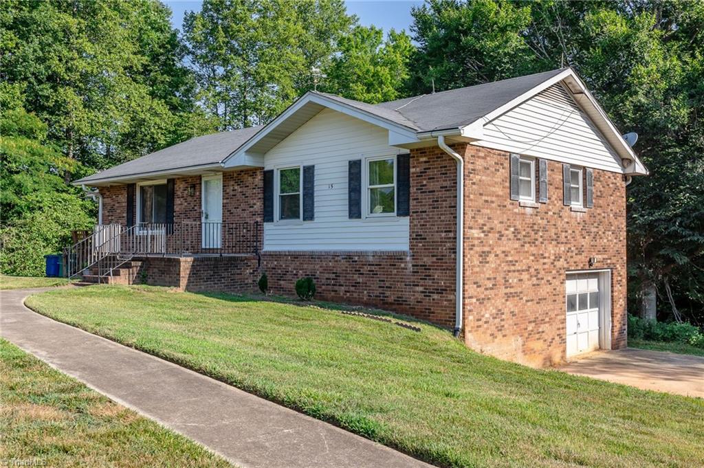 615 Brooks Road Reidsville, NC 27320 - Photo 3 of 40 Gallery Image 3