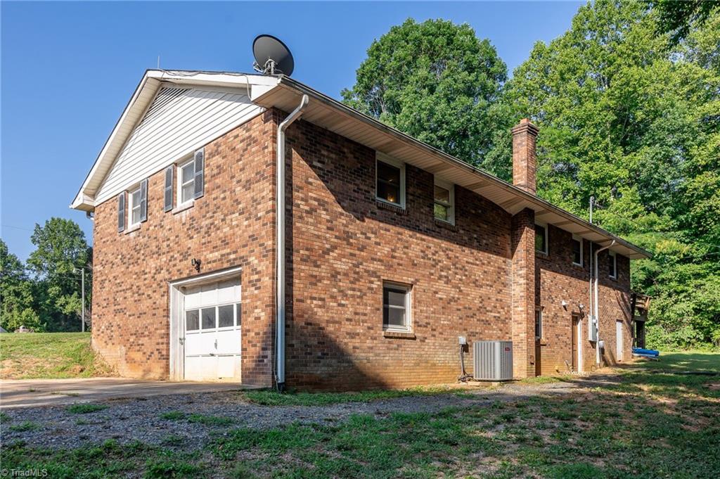 615 Brooks Road Reidsville, NC 27320 - Photo 35 of 40 Gallery Image 35