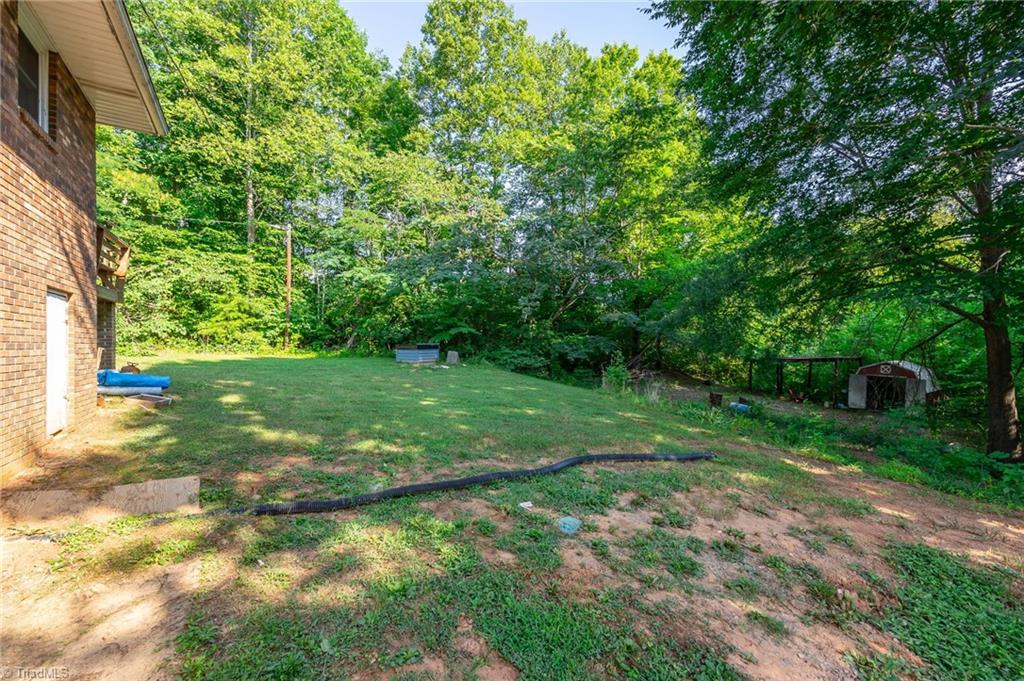 615 Brooks Road Reidsville, NC 27320 - Photo 39 of 40 Gallery Image 39
