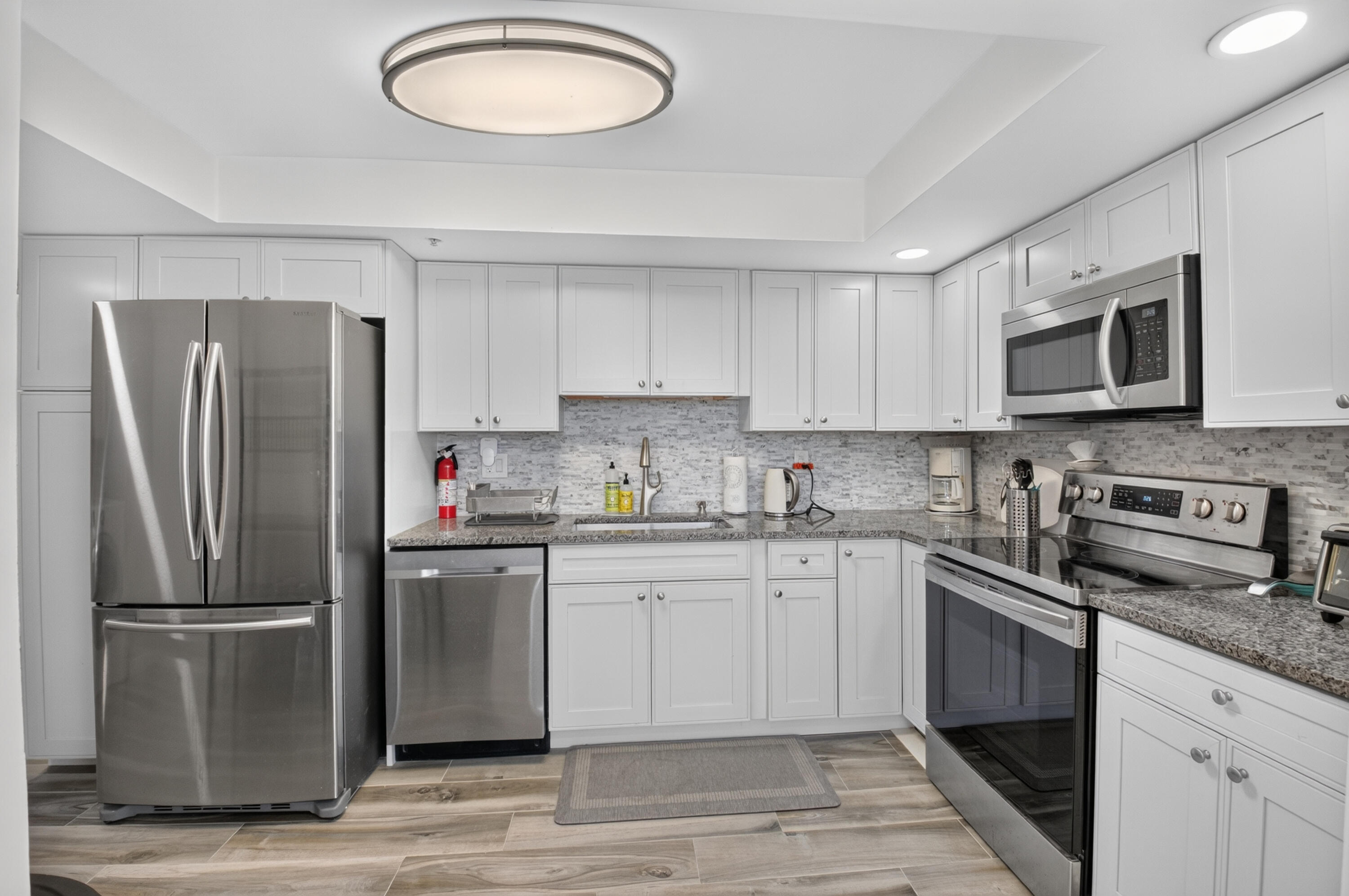7738 Lakeside Boulevard, Unit 371 Boca Raton, FL 33434 - Photo 37 of 85 DSC_7915