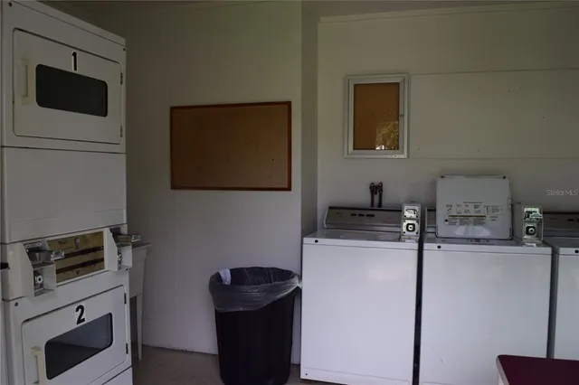 $1,400 | 2304 Ringling Boulevard, Unit 207, Sarasota, FL 34237