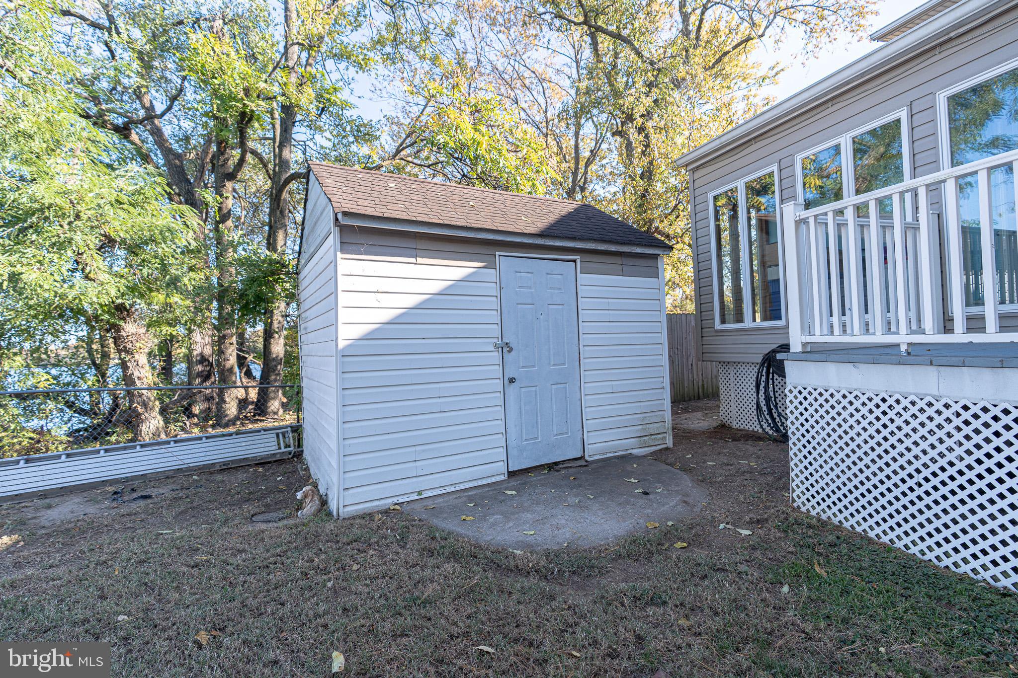 8514 Sandy Plains Road Dundalk, MD 21222 - Photo 29 of 34 a view of backyard of house
