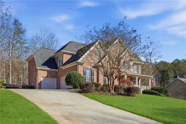 $895,000 | 435 Oak Forest Drive, Dawsonville, GA 30534