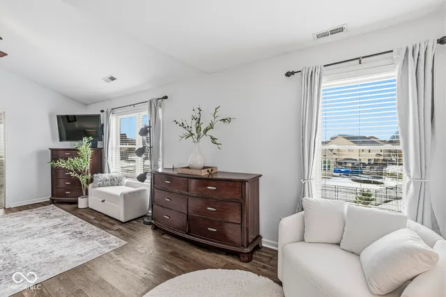 $530,000 | 7230 Capel Drive, Indianapolis, IN 46259