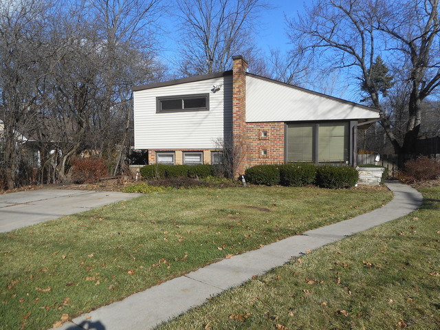 1359 Ridge Road Highland Park, IL 60035 - Photo 1 of 8 Gallery Image 1