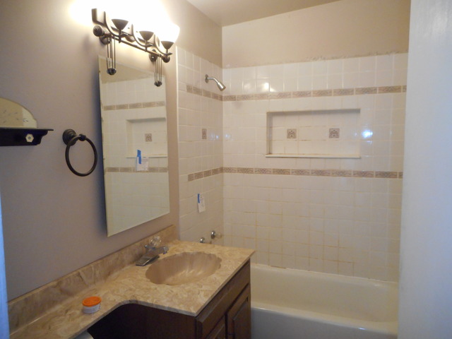 1359 Ridge Road Highland Park, IL 60035 - Photo 5 of 8 Gallery Image 5