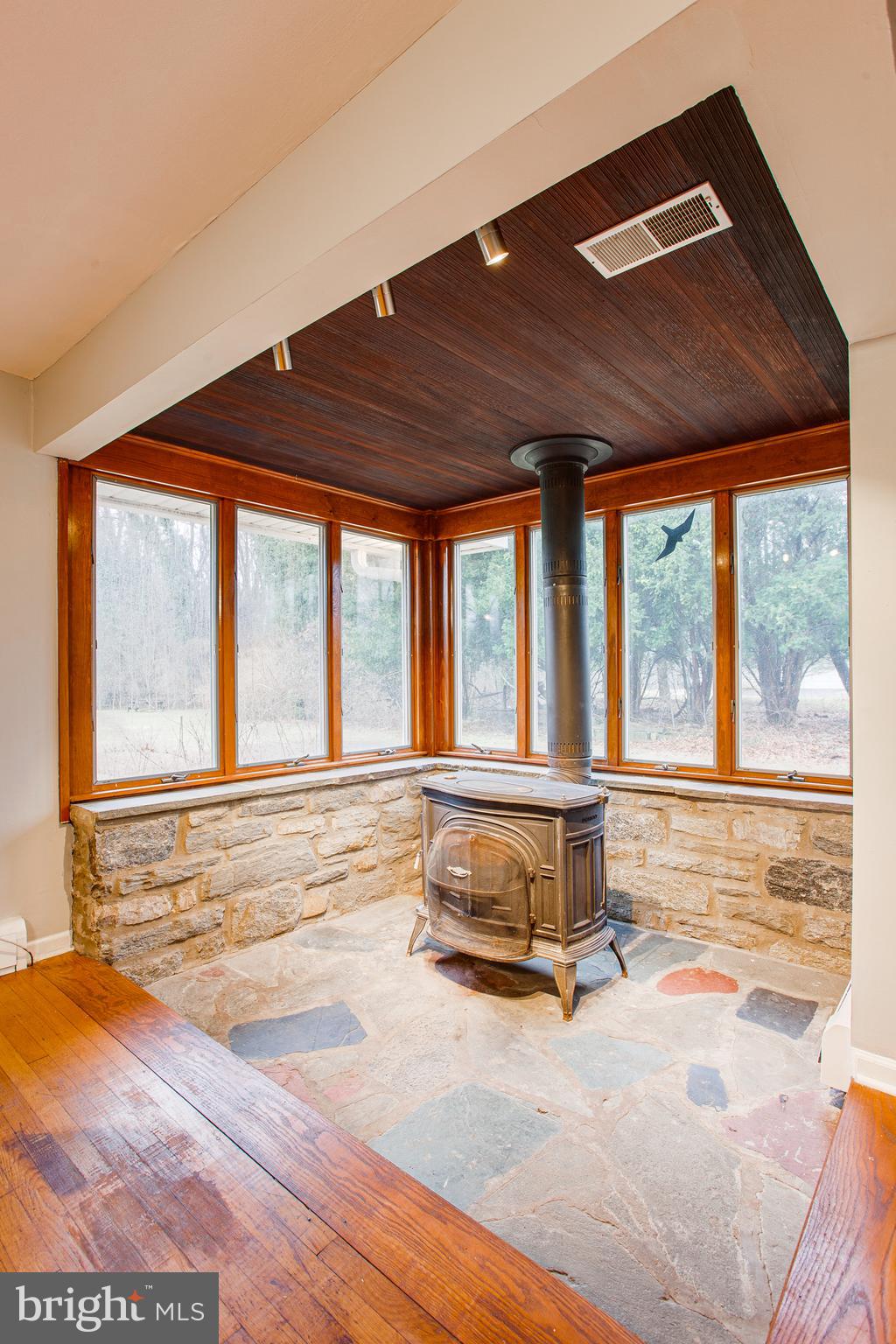 937 Palmers Mill Road Media, PA 19063 - Photo 16 of 37